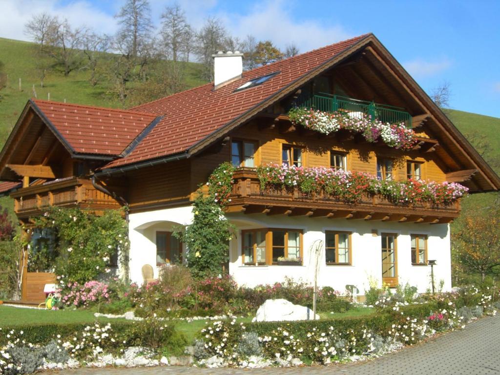 Hotel Haus Loidl à Sankt Gallen Extérieur photo