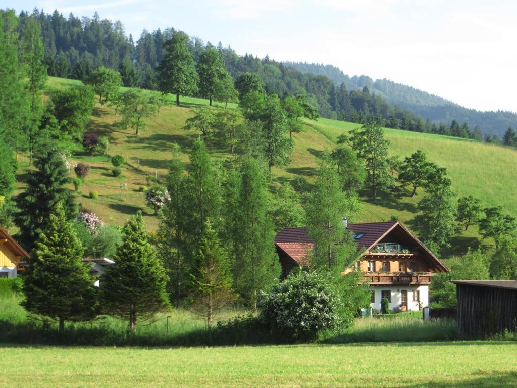 Hotel Haus Loidl à Sankt Gallen Extérieur photo